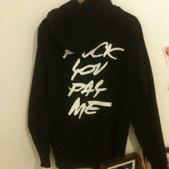 SOLD Supreme hoody - Picture 3 of 3