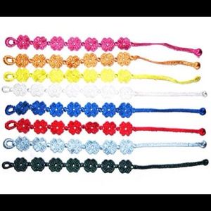 Clover friendship bracelet set