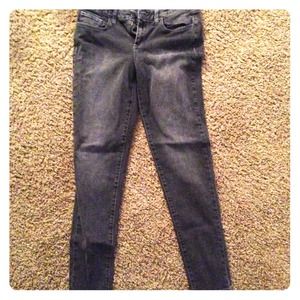 🚫SOLD🔥Forever 21 stonewashed skinny jeans