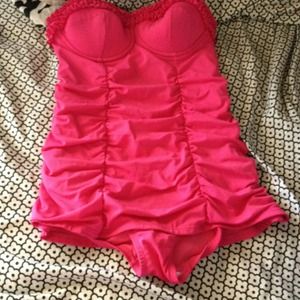 Vintage style swimsuit! NWOT