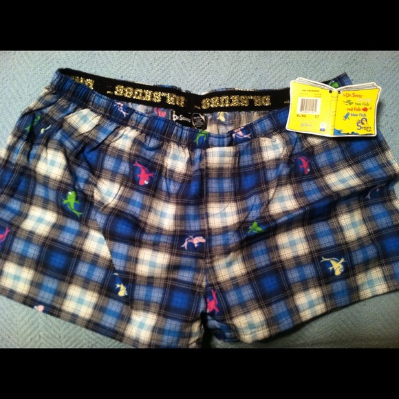 SOLD IN BUNDLE!! ~NWT! Dr Seuss pajama shorts