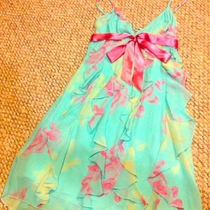 BCBG maxazria ruffle cocktail party dress.