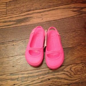 Hot pink maryjane crocs