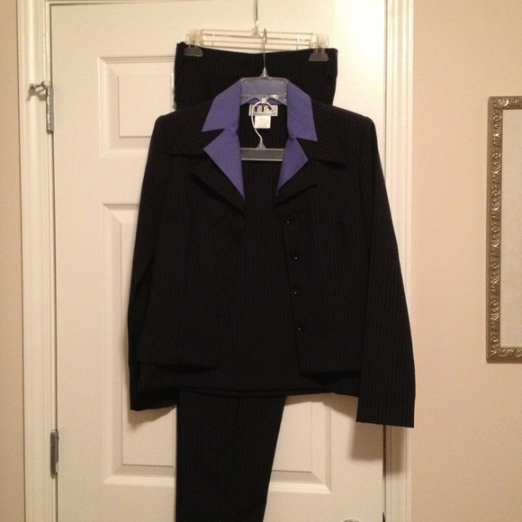 SOLD***3 piece suit. Jacket, pants, & skirt.