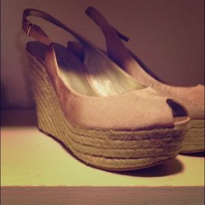 Jessica Simpson heels