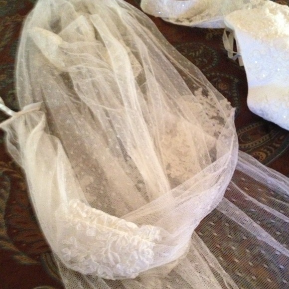 NWT Wedding dress - Picture 4 of 4