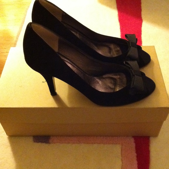 J Crew Suede Peep-toe Heels - Picture 2 of 4