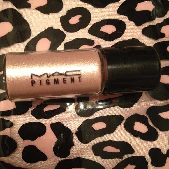 Genuine MAC pigments For missmo3923