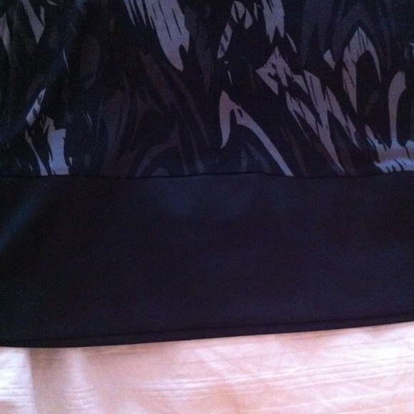 Express cocktail dress - Picture 2 of 3