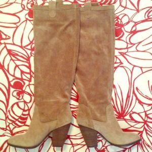 Taupe tall suede boots, Vince Camuto Braden size 6