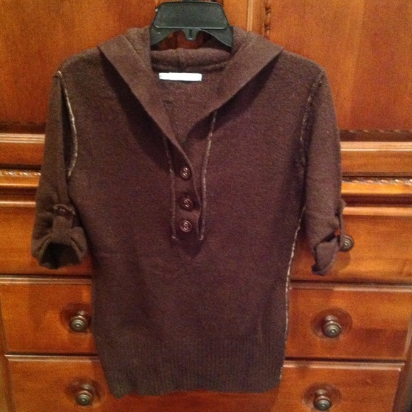 Great brown sweater