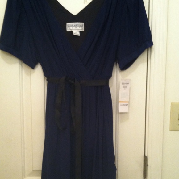 Pretty navy blue dress