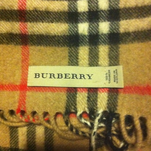 Burberry Scarf - Picture 1 of 3