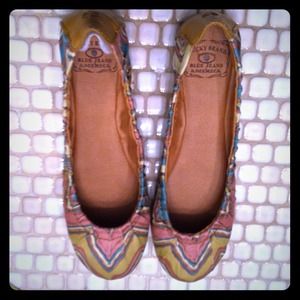 Lucky brand casual shoes