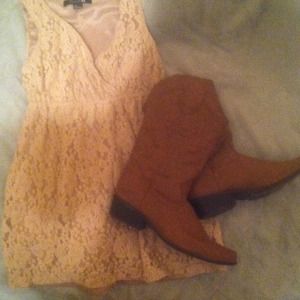 *RESERVED Brown Cowboy Boots