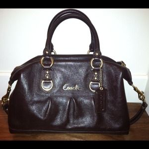 Reduced!!! 🎀 BRAND NEW🎀 Coach Leather Satchel😍