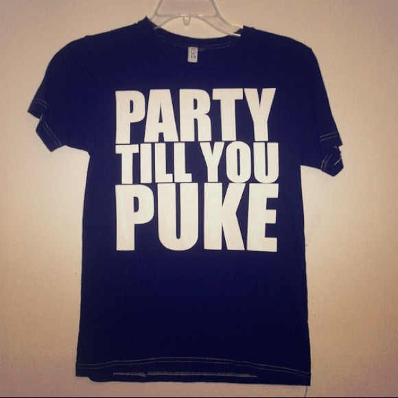 SOLD"Party Till You Puke" graphicurban outfitters - Picture 1 of 4
