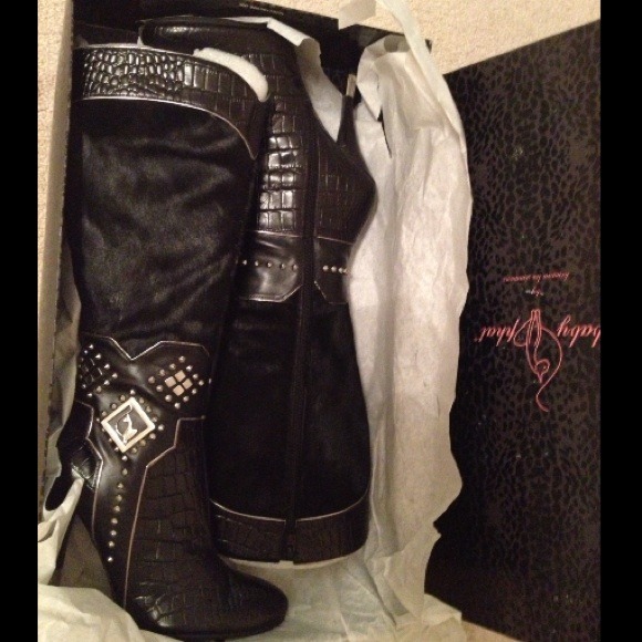 Sexy Leather/Pony Hair Boots - Picture 2 of 4