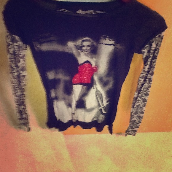 Marilyn Monroe sequin shirt