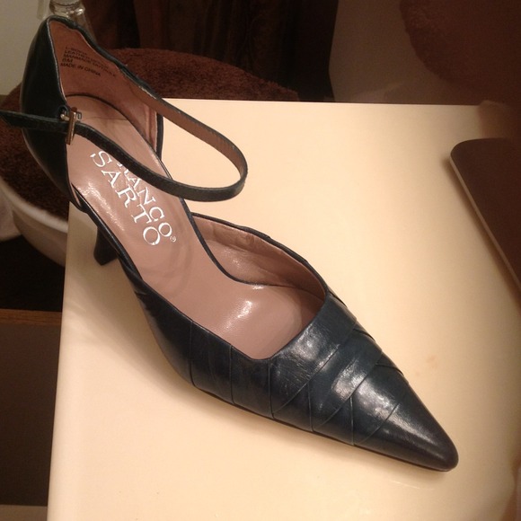 Green franco sarto great condition