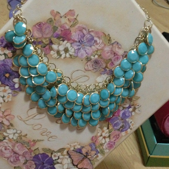 (SOLD) Gold necklace with turquoise accents