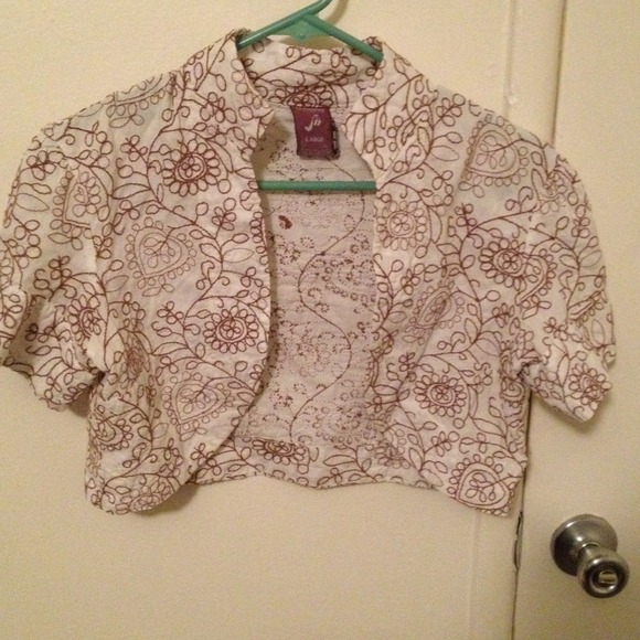 Embroidered crop Top - Picture 1 of 1