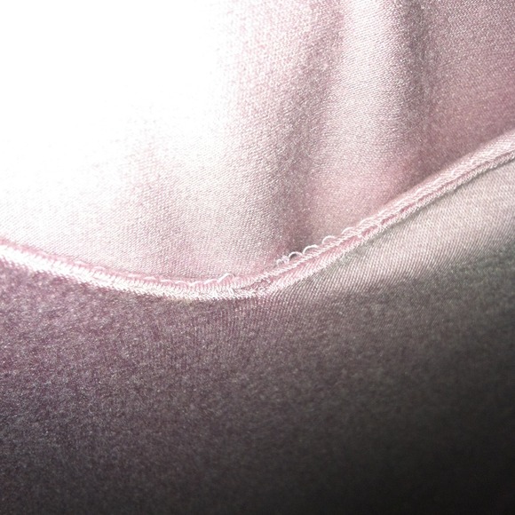 ❌Sold❌Super cute baby pink top - Picture 2 of 5