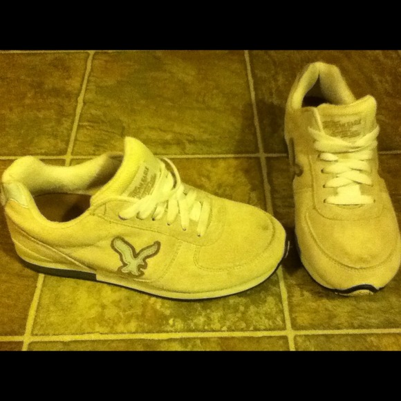 American Eagle Sneakers NWOT