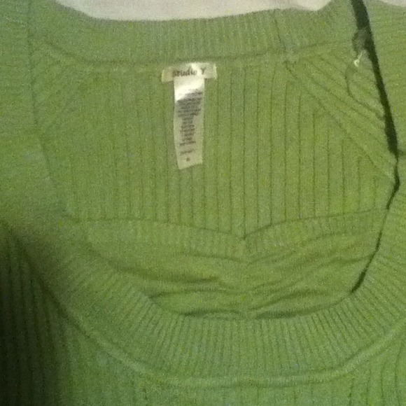 Sweater - Picture 2 of 2