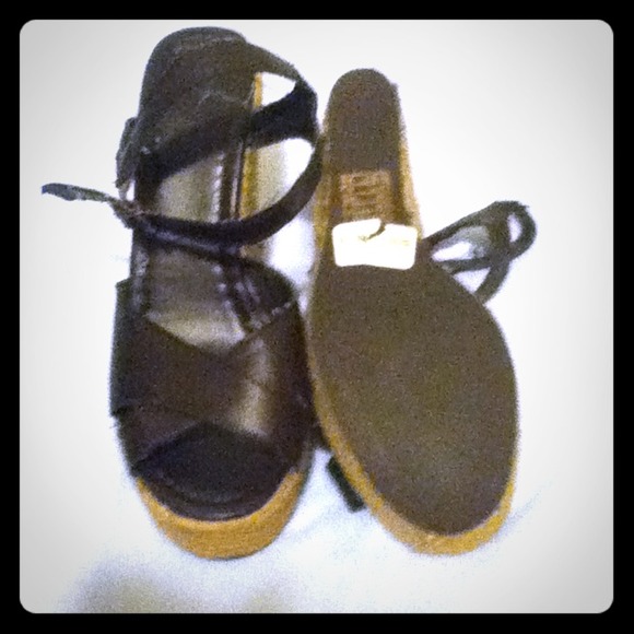Forever 21 wedges