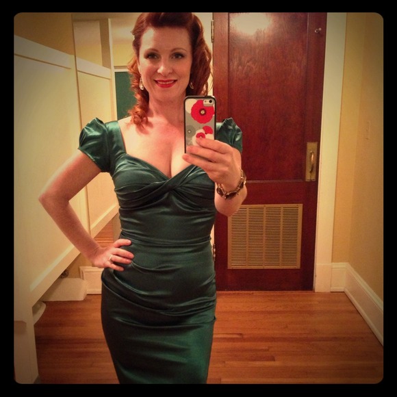 Stop Starring 1950's Style fitted dress