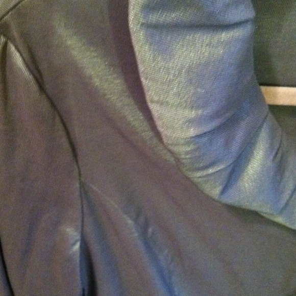 🎄Host Pick🎉 - Gorgeous Pewter Blouse - Picture 2 of 4