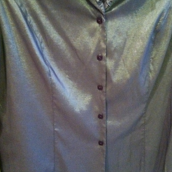 🎄Host Pick🎉 - Gorgeous Pewter Blouse - Picture 3 of 4