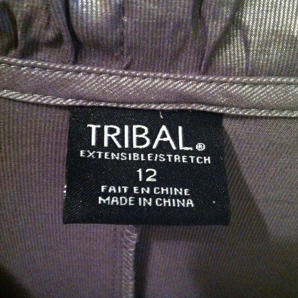 🎄Host Pick🎉 - Gorgeous Pewter Blouse - Picture 4 of 4