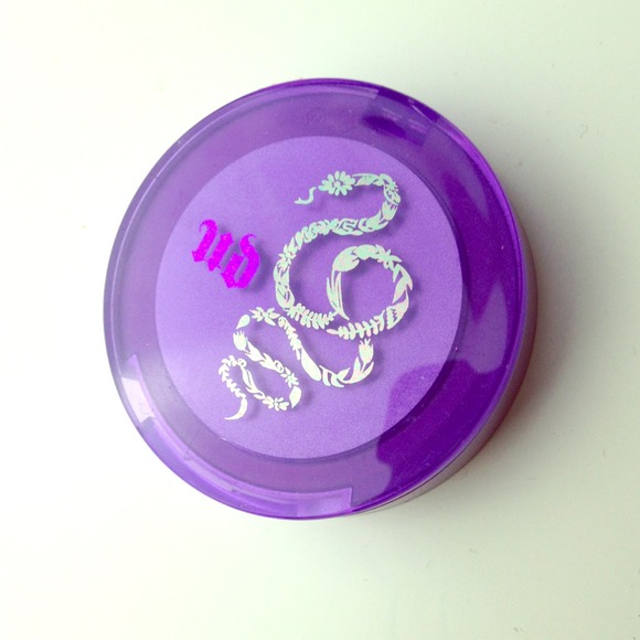 🎀 Urban Decay cream blush in Fetish 🎀