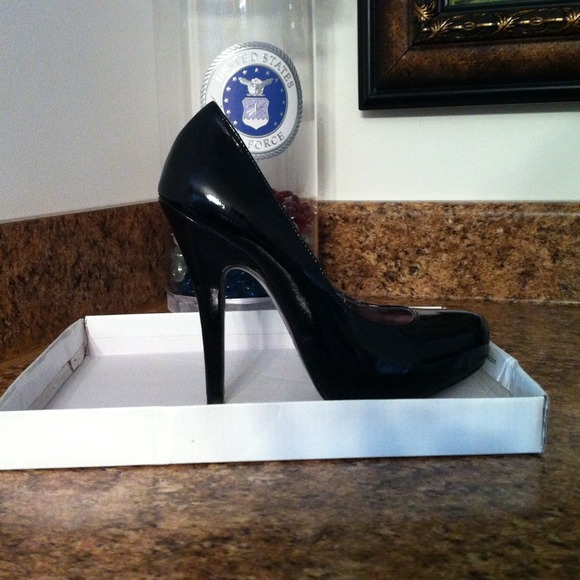 Steven madden pumps