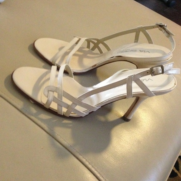 Via. Spiga - Picture 3 of 3