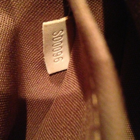 Authentic LV Monogram Popincourt Haut Tote - Picture 3 of 4