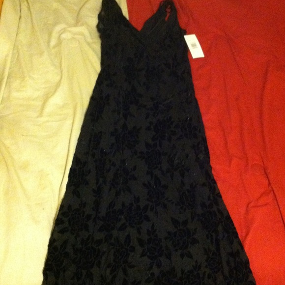 Beautiful long black ROSE dress