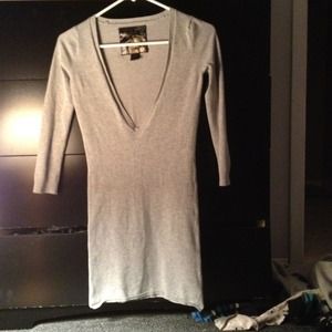 Small grey tunic! Great with leggings