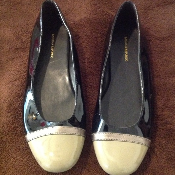 Banana Republic flats