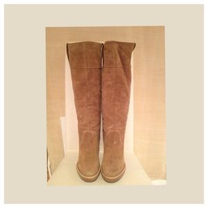 Suede cowboy style boots with wooden heel