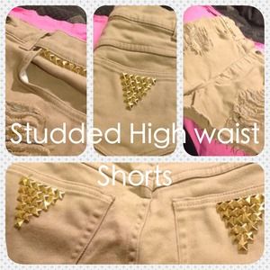 Beige high waisted shorts