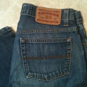 Express Flare jeans