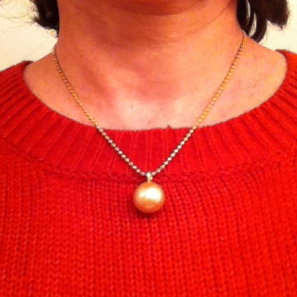 Huge (16mm) golden yellow pearl pendant. Reduced!