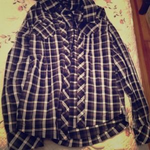 Guess button down top