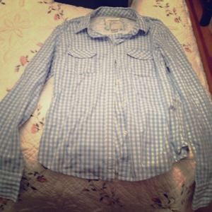 Long sleeve American eagle blue checkered top