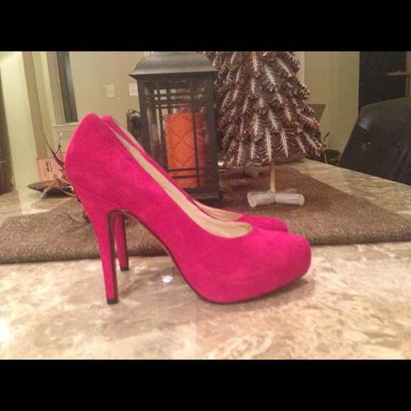 * REDUCED* Christian Louboutin Platform Heels