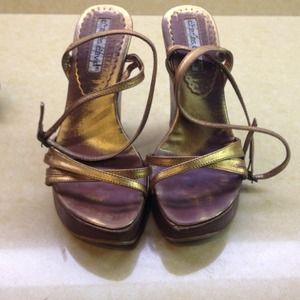 Charles David Sandal