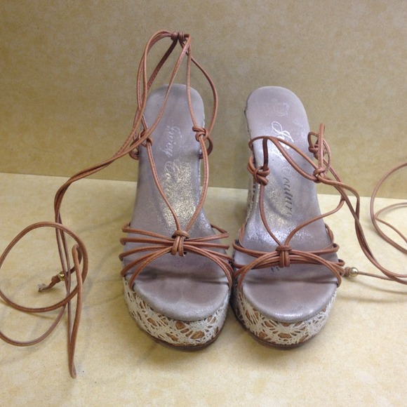 Juicy couture sandals